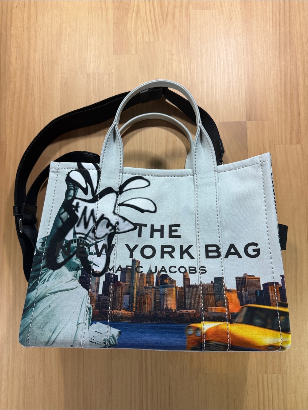 Marc Jacobs The New York Bag Canvas Tote in Multi-Color